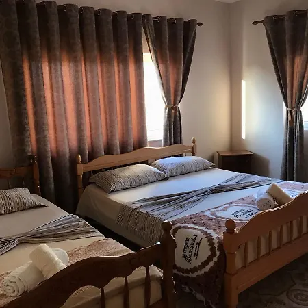 Отель Belgjika 3*